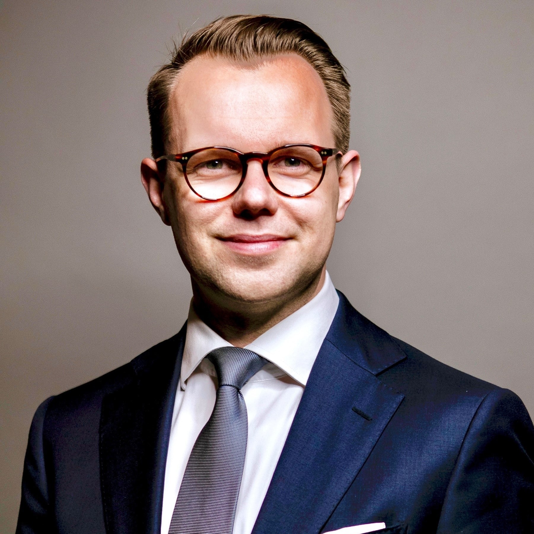 Dr. Björn Jünemann